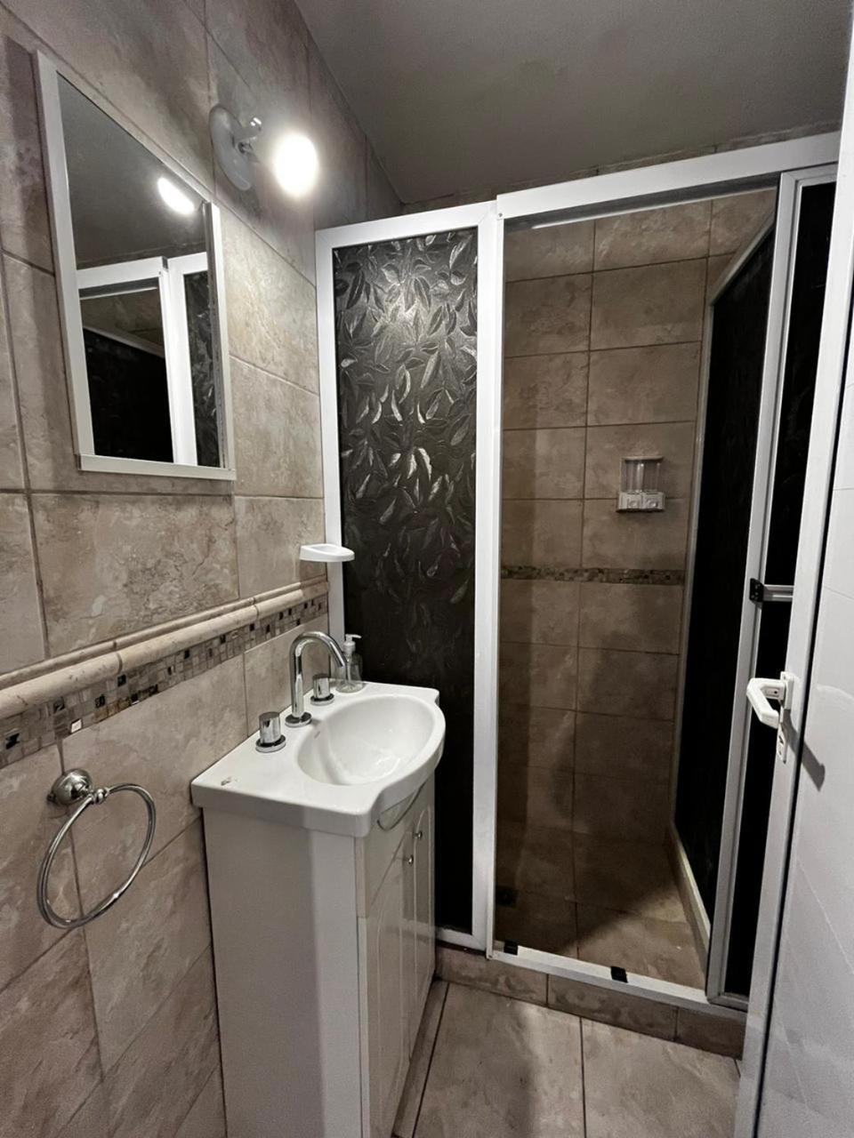 Punto Quiros - Monoambiente Centrico, A La Vuelta Del Patio Olmos Apartment