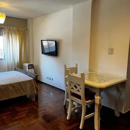 Punto Quiros - Monoambiente Centrico, A La Vuelta Del Patio Olmos Apartment Cordoba Exterior photo
