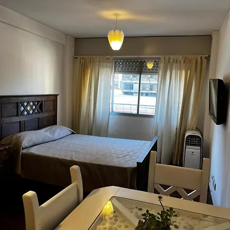 Punto Quiros - Monoambiente Centrico, A La Vuelta Del Patio Olmos Apartment Cordoba Exterior photo